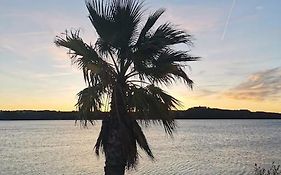 Belle villa de 90m2 au calme avec jardin et parking à 10 mn de la mer en voiture