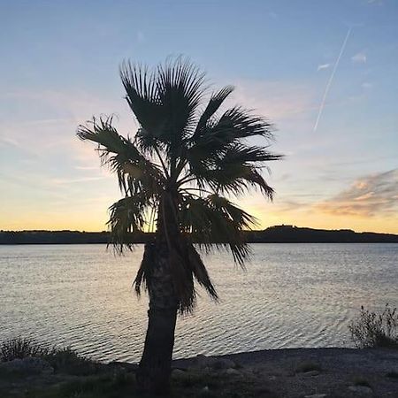 Belle villa de 90m2 au calme avec jardin et parking à 10 mn de la mer en voiture Fos-sur-Mer Extérieur photo