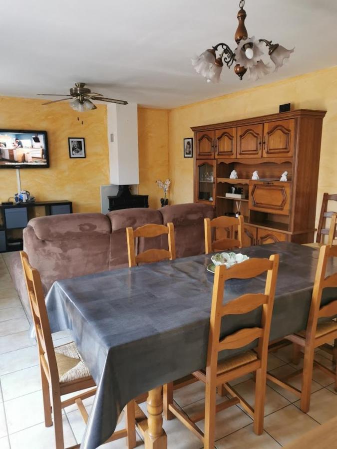 Belle villa de 90m2 au calme avec jardin et parking à 10 mn de la mer en voiture Fos-sur-Mer Extérieur photo